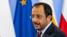 Şok Edici Açıklamalar: Terör Örgütüne Övgüler Yağdırdı