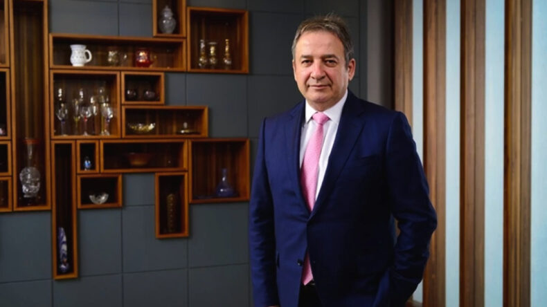 Soruşturmada Adı Ge&ccedil;en Ahmet Kırman, Ko&ccedil; Holding'deki G&ouml;revinden Ayrıldı