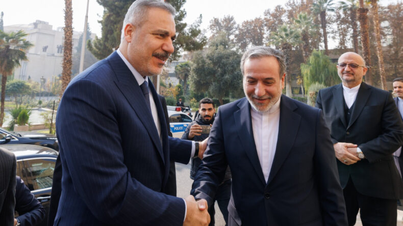 Tahran'dan &Ccedil;&ouml;z&uuml;m S&uuml;reci Mesajı