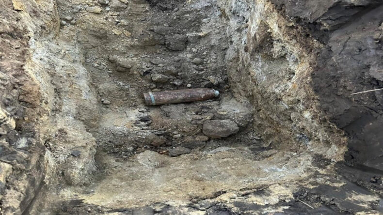 Tarlada Savaş D&ouml;nemine Ait Top Mermisi Bulundu