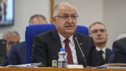 TBMM'deki Teğmenler &Uuml;zerine Tartışmalar