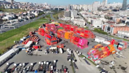 TIR Parkında Gizli Depo: Polis Binlerce Ka&ccedil;ak Cihaz Ele Ge&ccedil;irdi