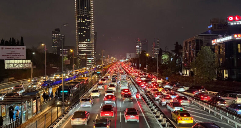 Trafik ve Kasko &Ouml;demeleri 9 Ayda 162 Milyar Lirayı Aştı