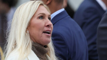 Trump, Farklı Bir Y&uuml;z G&ouml;sterdi: Şimdi &Ouml;vg&uuml;lerde Bulundu