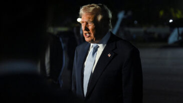 Trump'ın Hamlesi Eleştiri Topladı