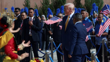 Trump'la Ticaret Anlaşması &Uuml;lkeyi Karıştırdı: 'Bağımsızlığımızı ABD'ye Teslim Ettik'