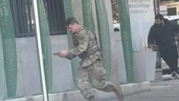 Trump'tan G&ouml;&ccedil;menlik Hamlesi: Kanlı Saldırının G&ouml;r&uuml;nt&uuml;leri Ortaya &Ccedil;ıktı