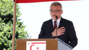 Tufan Erh&uuml;rman T&uuml;rkiye'ye Geliyor