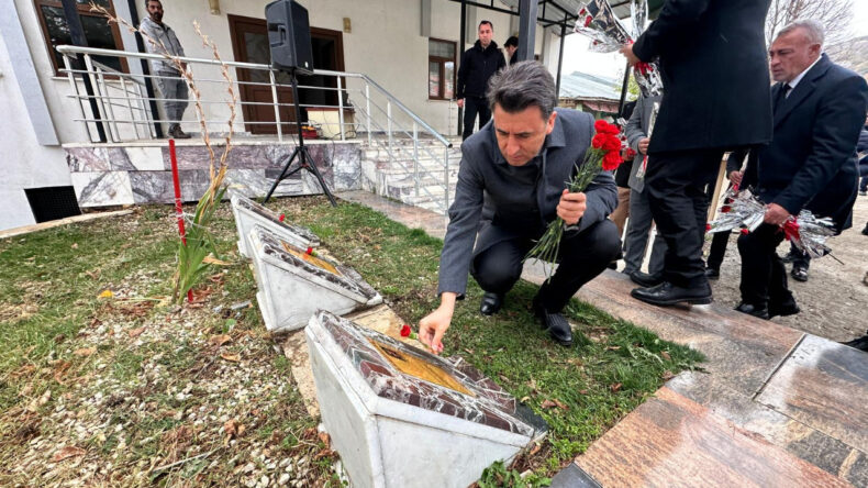 Tunceli'de 6 Şehit &Ouml;ğretmen Anıldı