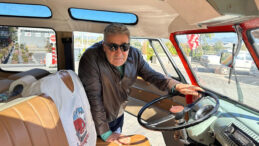 T&uuml;rkiye'de Tek Olan 40 Yıllık Volkswagen Samba