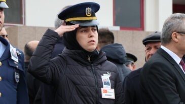 Türkiye'nin 20 Askeri İçin Duygu Dolu Tören