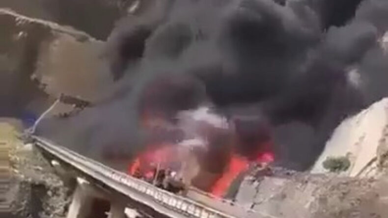 Umre Dönüşünde Korkunç Kaza: 45 Kişi Hayatını Kaybetti