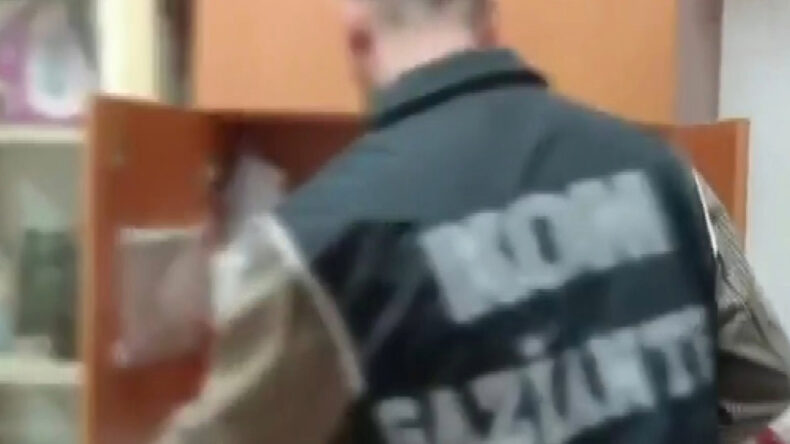 Usulsüz Yolla Satılan 30 Bin İlaç Yakalandı