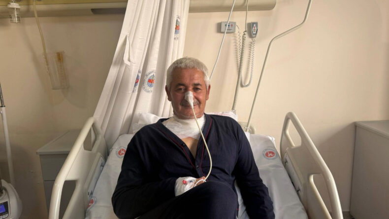 Uzmanlar hastayı gösterip uyardı: Gırtlağının yarısı alındı