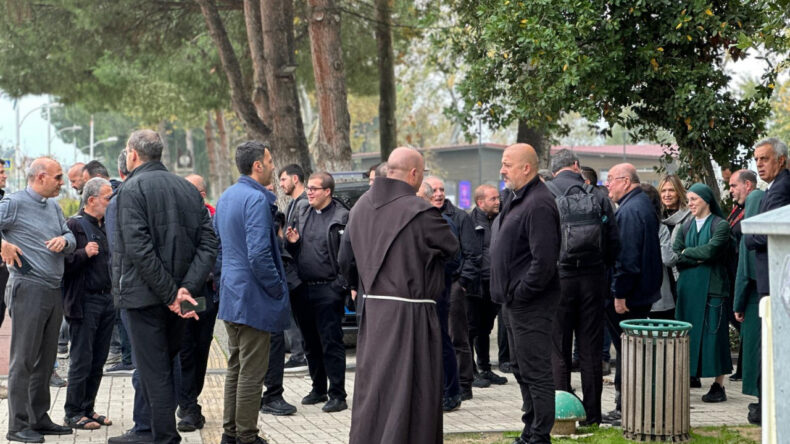 Visa Precede Papa'nın İznik Ziyareti