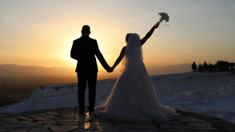 Yargıtay'dan &Ccedil;arpıcı Karar: D&uuml;ğ&uuml;n Fotoğraf&ccedil;ısına Hapis Cezası