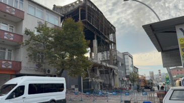 Yıkım Başladı: 7 Can Kayıbı Yaşanan Tesis