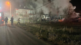 Zihinsel Engelli &Uuml;&ccedil; Kardeşin Yaşadığı Evde Yangın Meydana Geldi