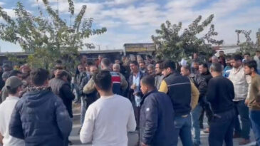 15 Yaşındaki &Ccedil;ocuğa Otomobil &Ccedil;arpması Sonucu Hayatını Kaybetti