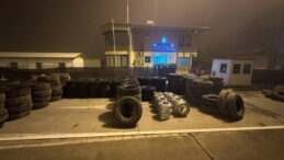 2 Milyon TL Değerinde Ka&ccedil;ak Lastik Ele Ge&ccedil;irildi