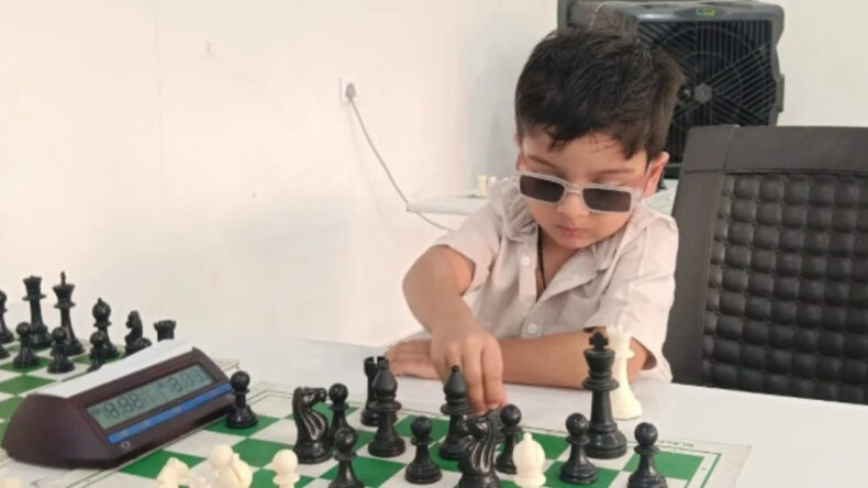 3 Yaşındaki 'Satranç Dahisi' Rekor Kırdı