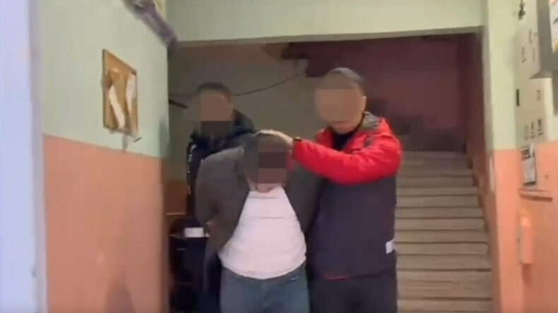 93 Suçtan Cezası Bulunan Şahıs İstanbul'da Yakalandı