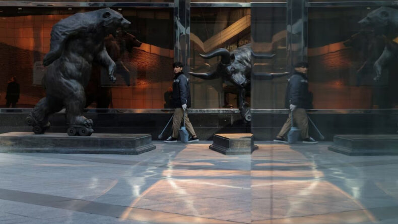 AB'den Rusya'ya Y&ouml;nelik Yeni &Ouml;nlem: 210 Milyar Euro S&uuml;resiz Donduruldu