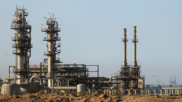 Afrika'da Yakıt Krizi Derinleşiyor