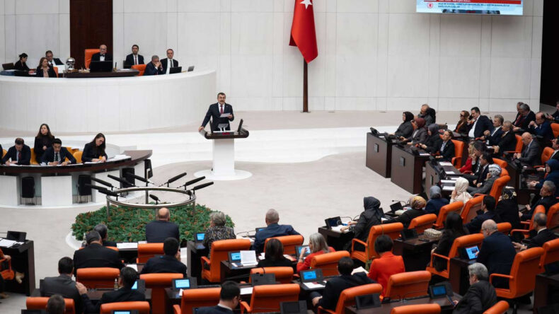 Aile ve Sosyal Hizmetler Bakanlığı&rsquo;na 3 Bin Personel Alım İlanı