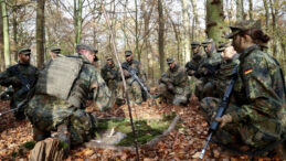 Almanya, Polonya&rsquo;ya Asker G&ouml;nderdi