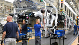 Almanya'da İmalat PMI 9 Ayın En D&uuml;ş&uuml;k Seviyesinde