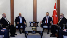 Ankara'da Gazze G&ouml;r&uuml;şmesi: Hakan Fidan, Hamas Heyetiyle Bir Araya Geldi