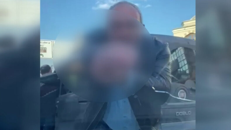 Ankara'da Trafik Tartışmasında Araca Zarar Veren Üç Şahsi Gözaltına Alındı