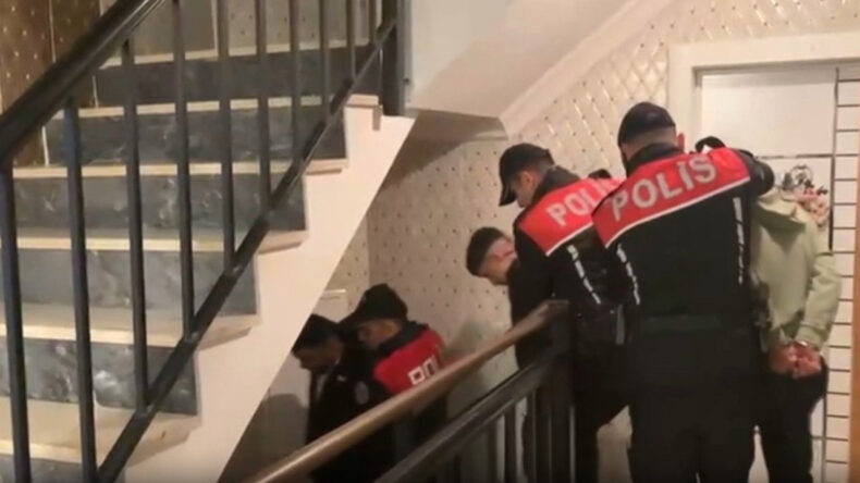 Ankara&rsquo;da İki Grup Arasında Silahlı Kavga: &Uuml;&ccedil; Kişi G&ouml;zaltında