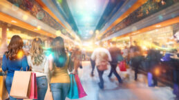 AVM Sekt&ouml;r&uuml;nde D&uuml;ş&uuml;ş, Ziyaret&ccedil;i Sayıları Azalıyor