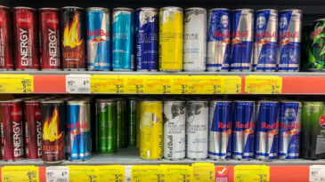 Bilimsel Araştırma: Enerji İ&ccedil;eceği Kalp Krizi Riskini Artırıyor