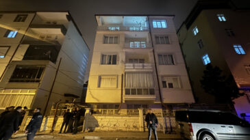 Boşanma Aşamasındaki Eşini &Ouml;ld&uuml;rd&uuml;, Ardından İntihar Etti