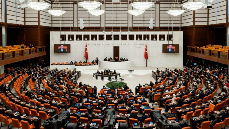 B&uuml;t&ccedil;e G&ouml;r&uuml;şmelerinin İlk G&uuml;n&uuml; Tamamlandı