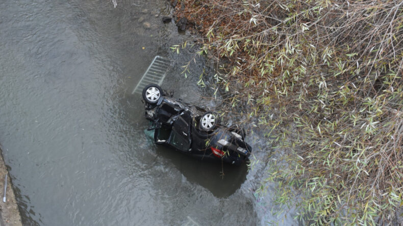 &Ccedil;aya U&ccedil;arak Hayatını Kaybetti