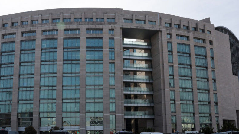 Çocukları Suç Faaliyetlerinde Kullanan İki Çeteye Yönelik Kamu Davası Açıldı