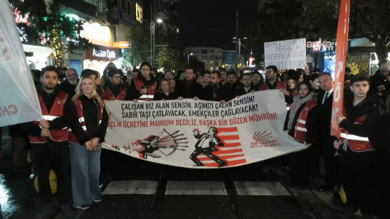 CHP Kadıköy’de Asgari Ücret Protestosu
