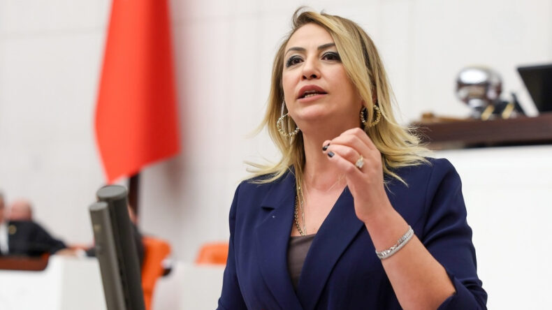 CHP'li Kara'dan Bakan Tun&ccedil;'a: 11. Yargı Paketi'nde deprem su&ccedil;luları yer alacak mı?