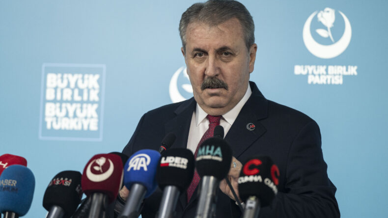 Cumhur'un Küçük Ortağından Asgari Ücrete Şiddetli Tepki: Kabul Edilemez
