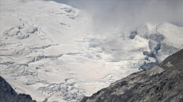 Dağda Kaybolan 4 Kişinin Cesedi Bulundu
