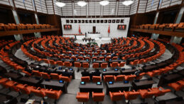 DEM Yoklama Talep Etti, TBMM Genel Kurulu Kapatıldı