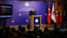 Dendias'ın F&uuml;ze Tehdidine Ankara'dan Yanıt