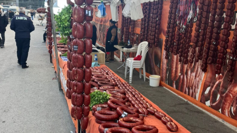 Denetimlerde Şaşırtan Tespit: Pazarda 850 Kilogram Bozuk Sucuk Ele Ge&ccedil;irildi