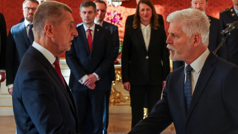 D&ouml;rt Yıl Aradan Sonra &Ccedil;ekya&rsquo;nın Başbakanı Oluyor