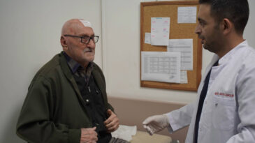 D&uuml;nyada 3. Vaka Olarak Kaydedilen Ali İlge&ccedil;, Sakarya'da Başarıyla Tedavi Edildi