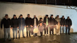 Edirne'de 13 Ka&ccedil;ak G&ouml;&ccedil;men Ele Ge&ccedil;irildi